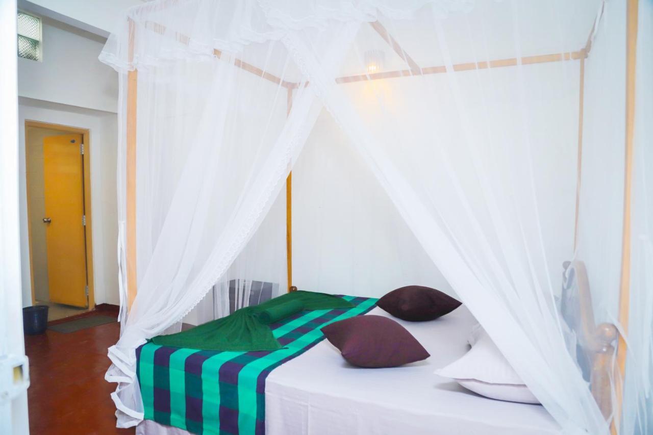 Mango Shade Mirissa Bed and Breakfast Eksteriør billede